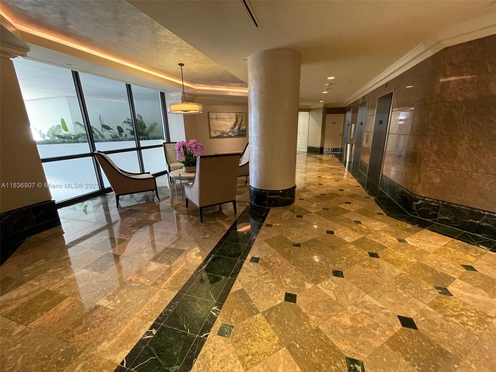 See details 1103 3 / 4 2605 sq. ft. $ 2025-07-09 0 Photo