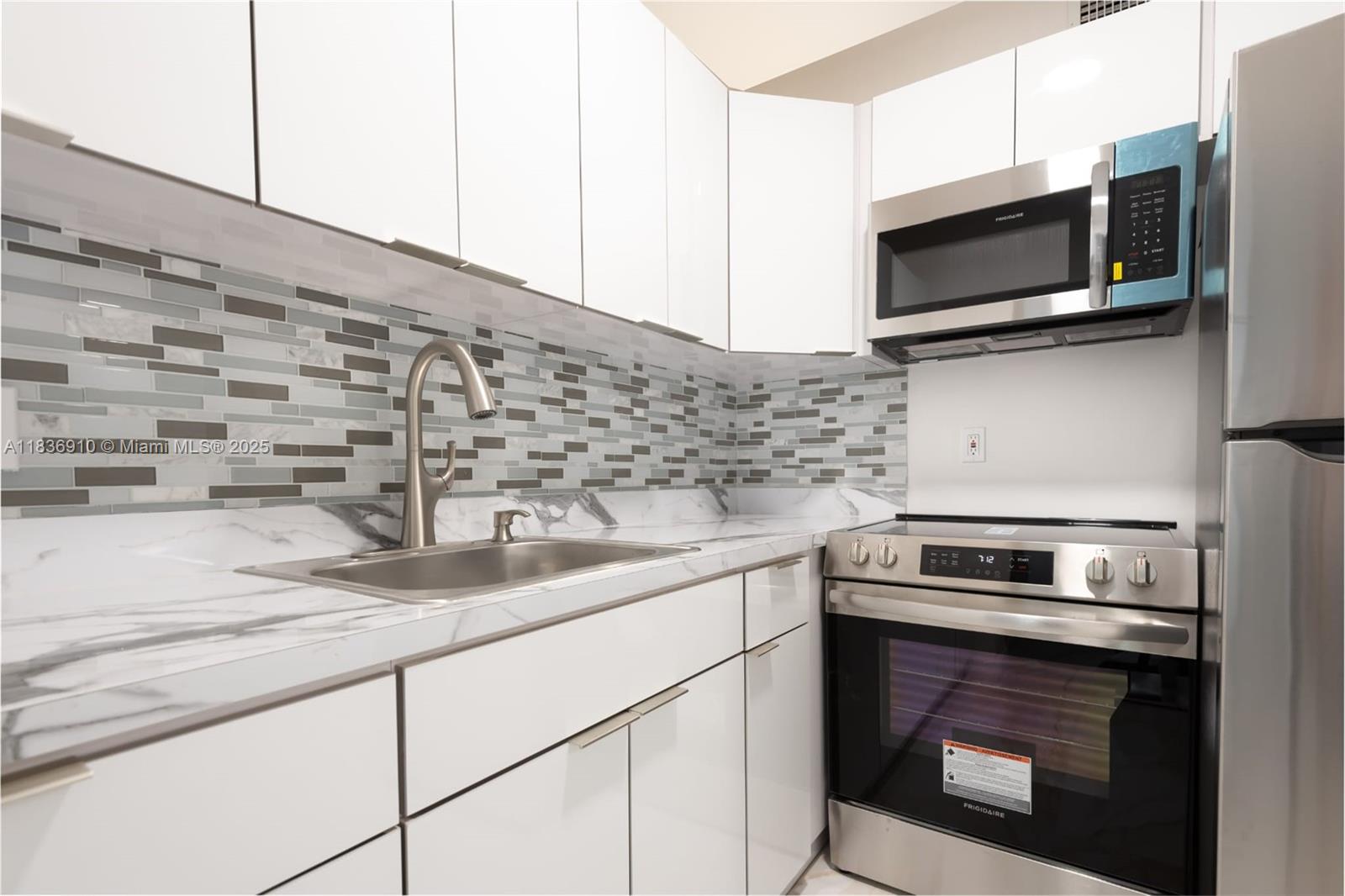 See details 495 4 / 2 1605 sq. ft. $ 2025-09-03 0 Photo