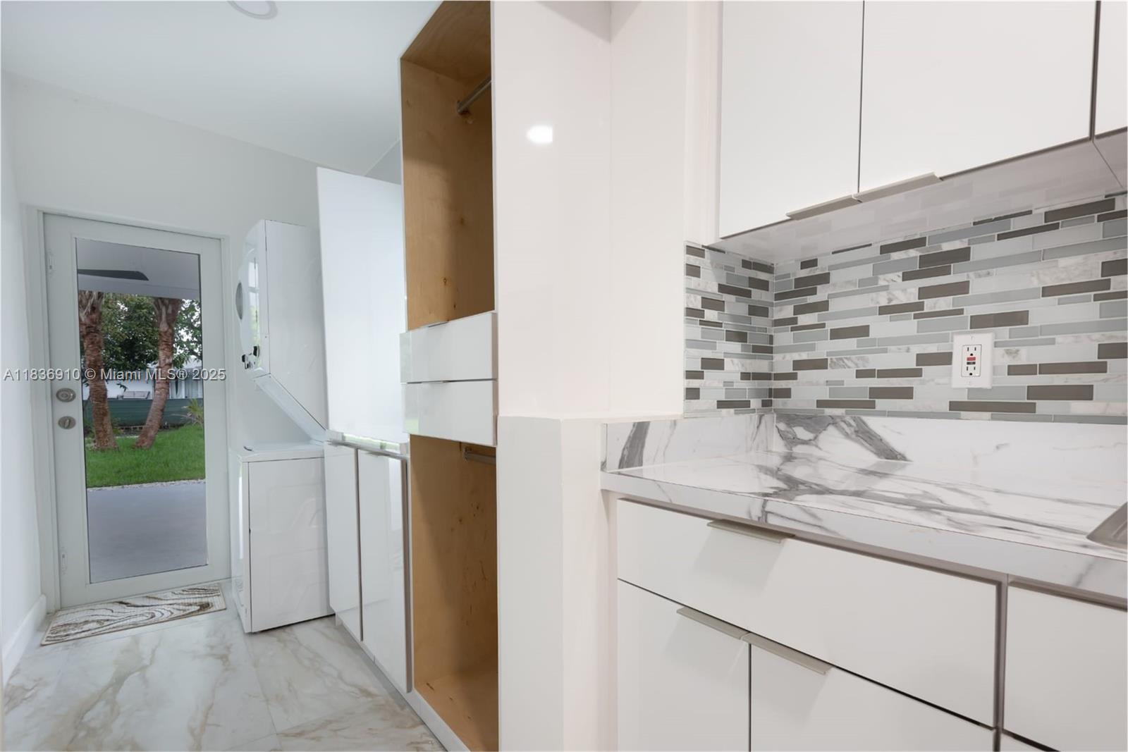 See details 495 4 / 2 1605 sq. ft. $ 2025-09-03 0 Photo