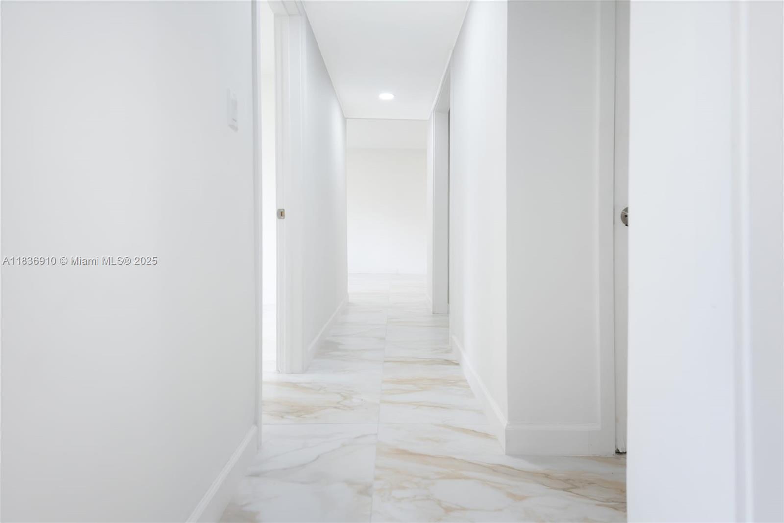 See details 495 4 / 2 1605 sq. ft. $ 2025-09-03 0 Photo