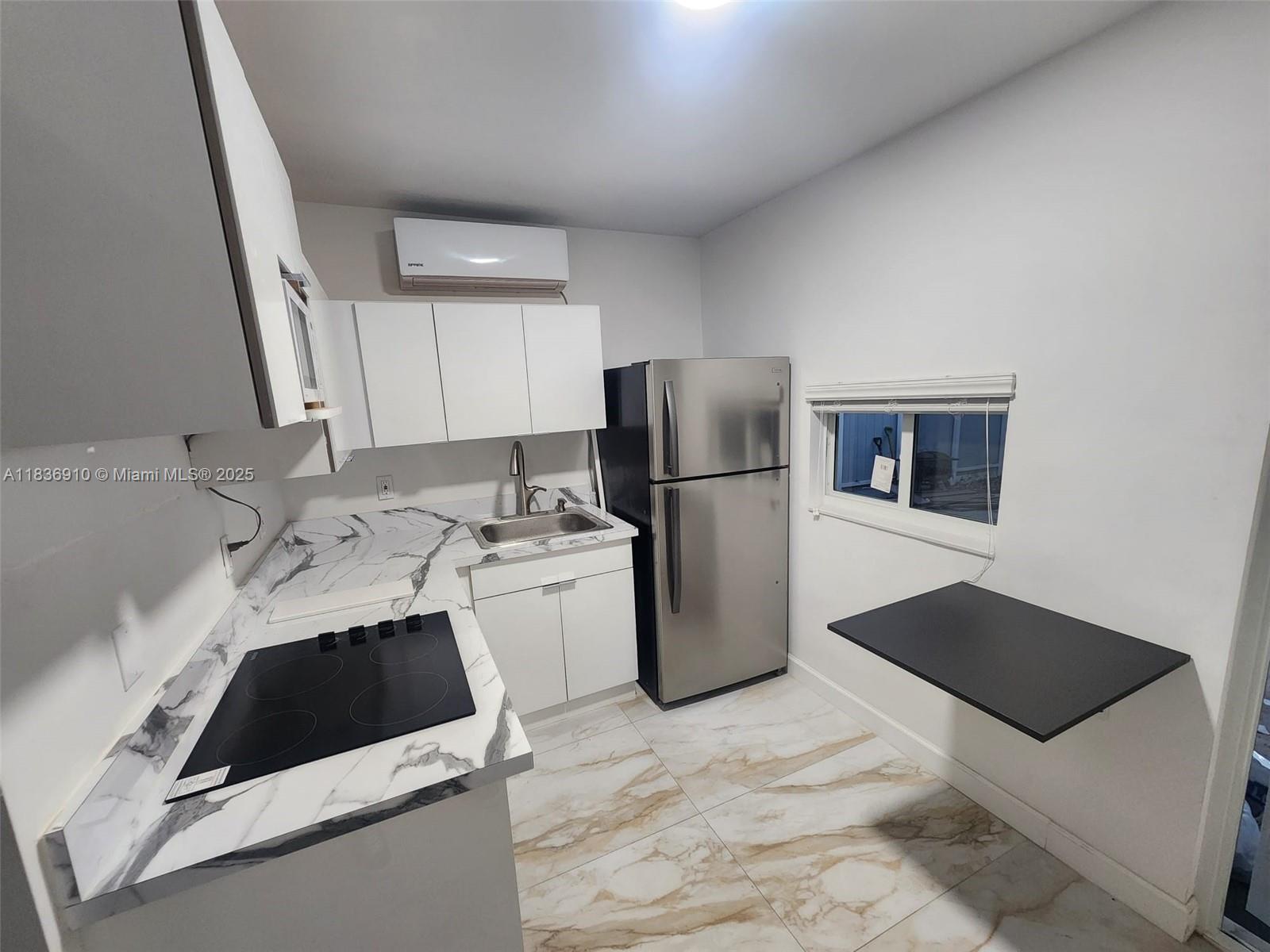 See details 495 4 / 2 1605 sq. ft. $ 2025-09-03 0 Photo