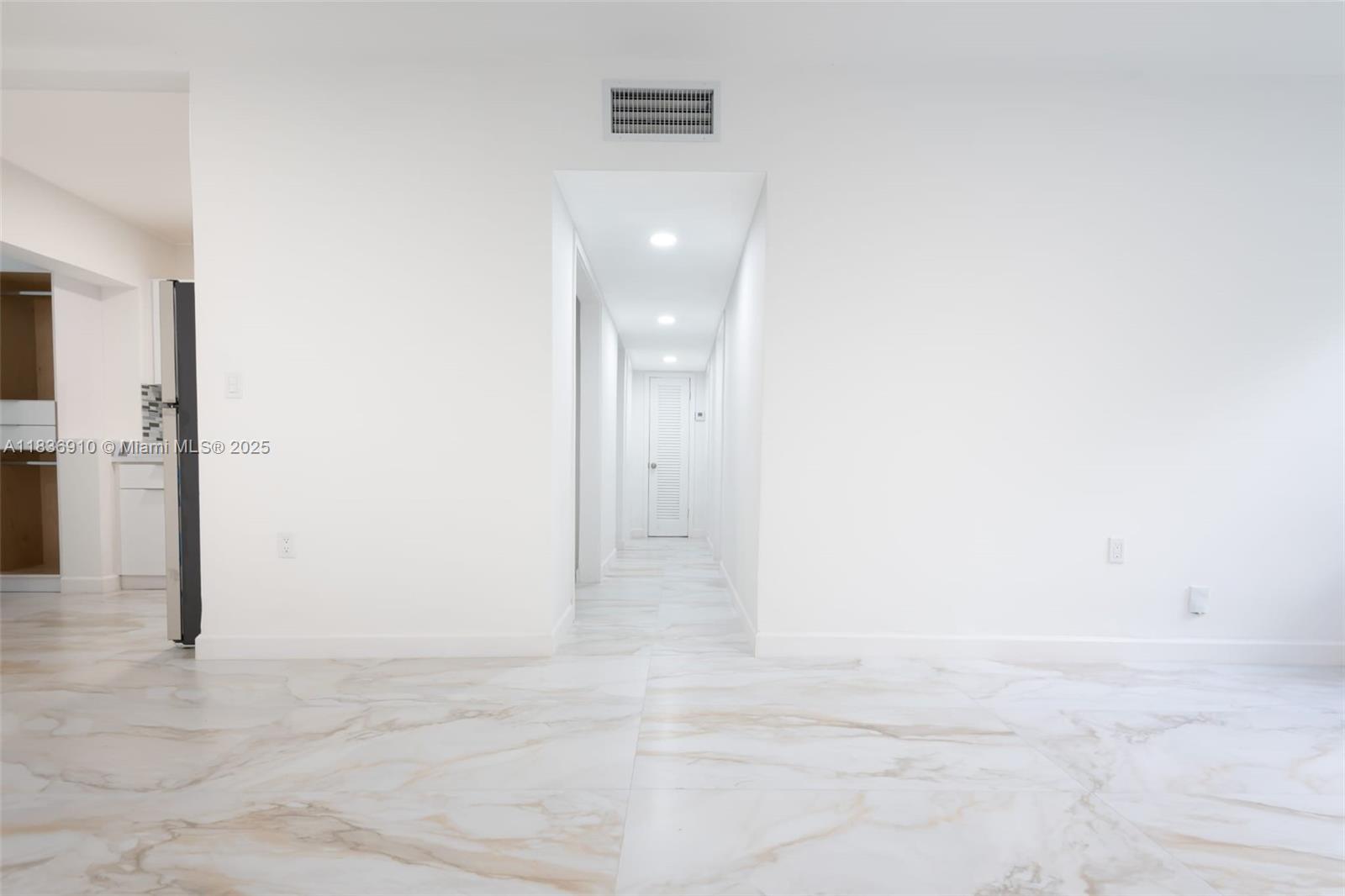 See details 495 4 / 2 1605 sq. ft. $ 2025-09-03 0 Photo