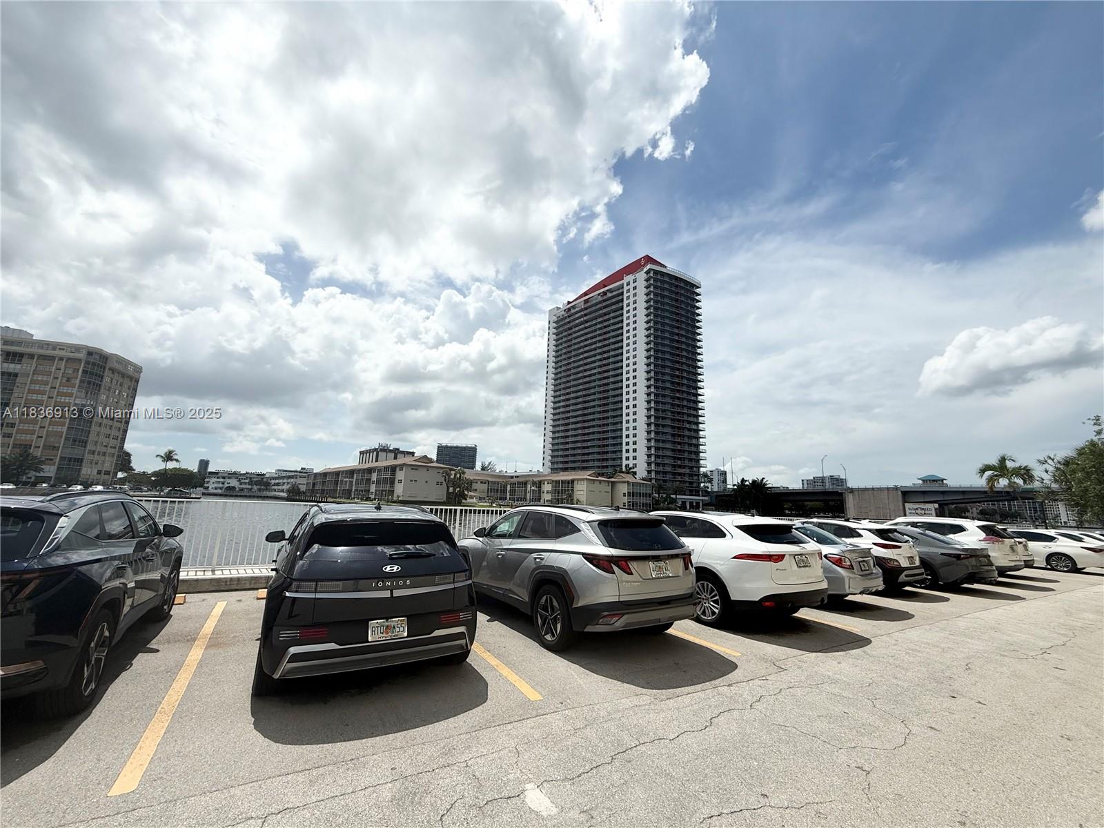 Photo of 1833 OCEAN DR  #1707, Hallandale Beach, Florida, 33009 - 