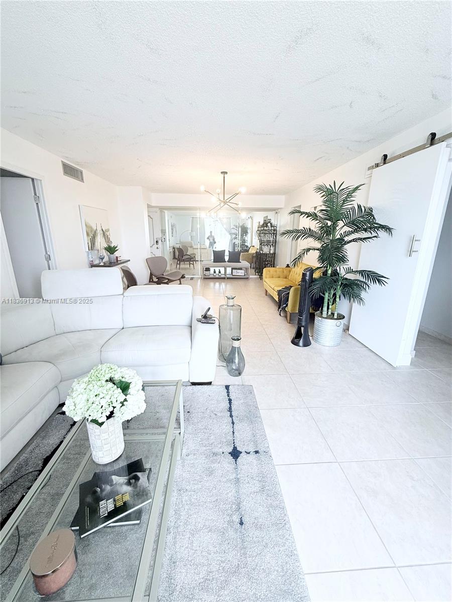 Photo of 1833 OCEAN DR  #1707, Hallandale Beach, Florida, 33009 - 