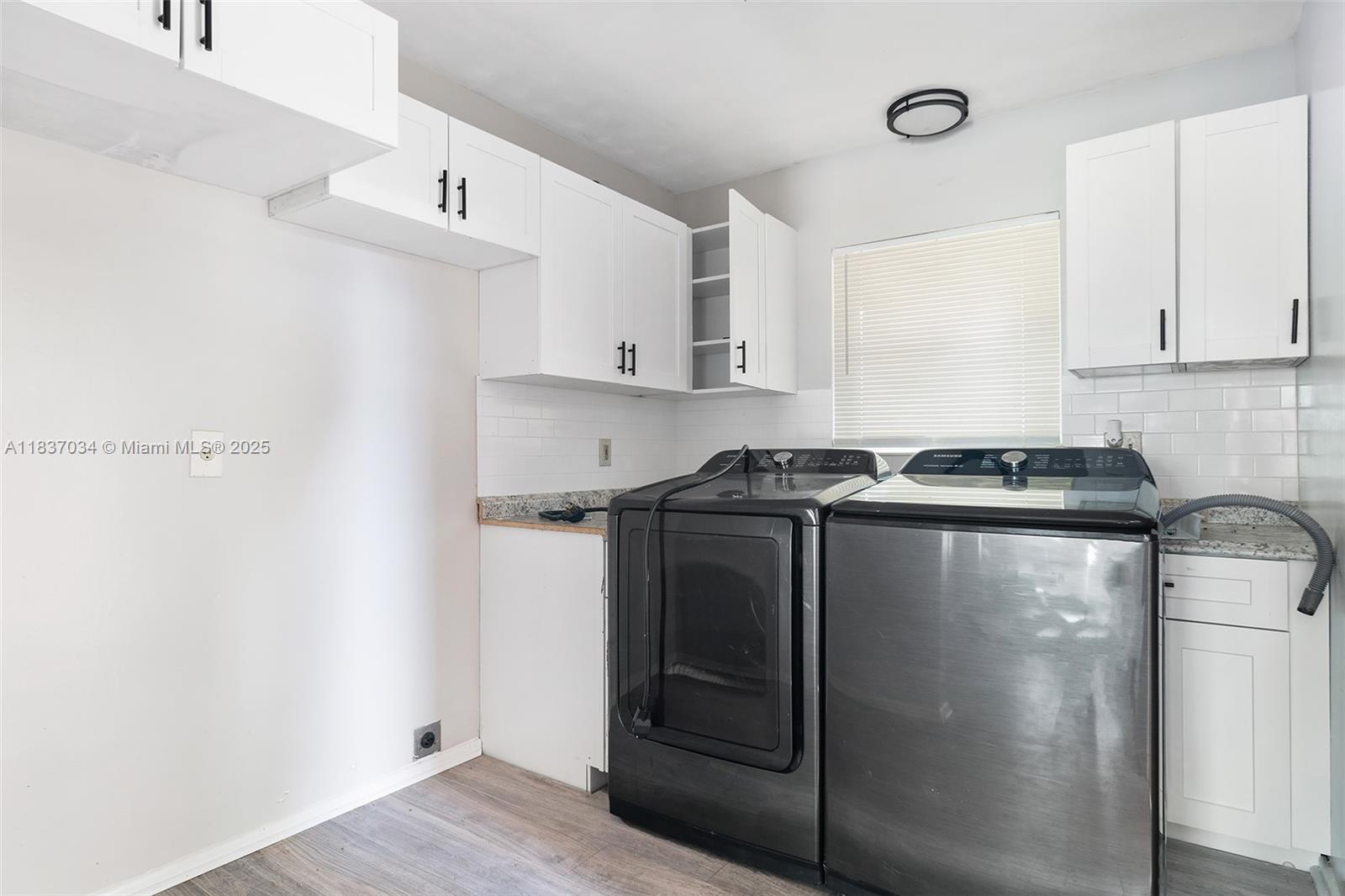 See details / 1644 sq. ft. $ 2025-07-09 0 Photo