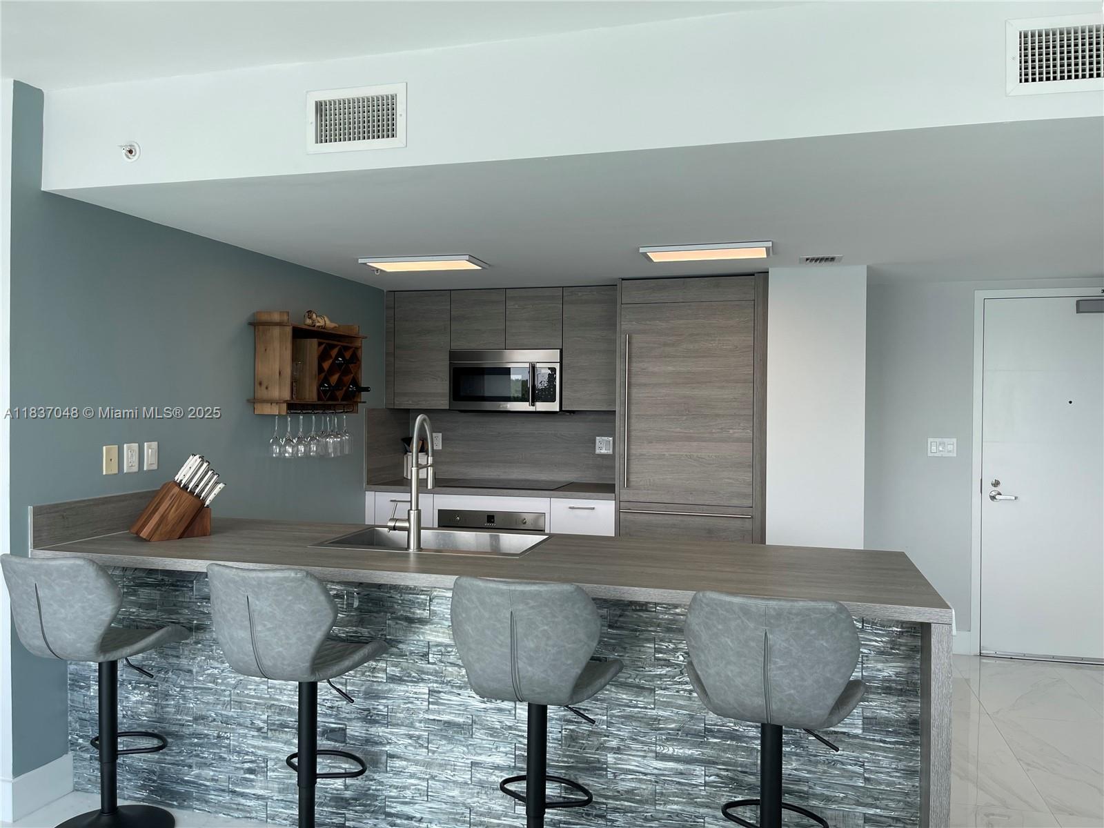 Photo of 400 Sunny Isles Blvd  #305, Sunny Isles Beach, Florida, 33160 - 
