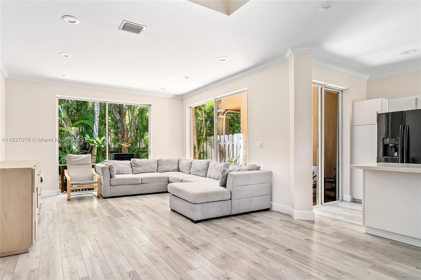 Photo of 21024 34th Ct (21024), Aventura, Florida, 33180 -