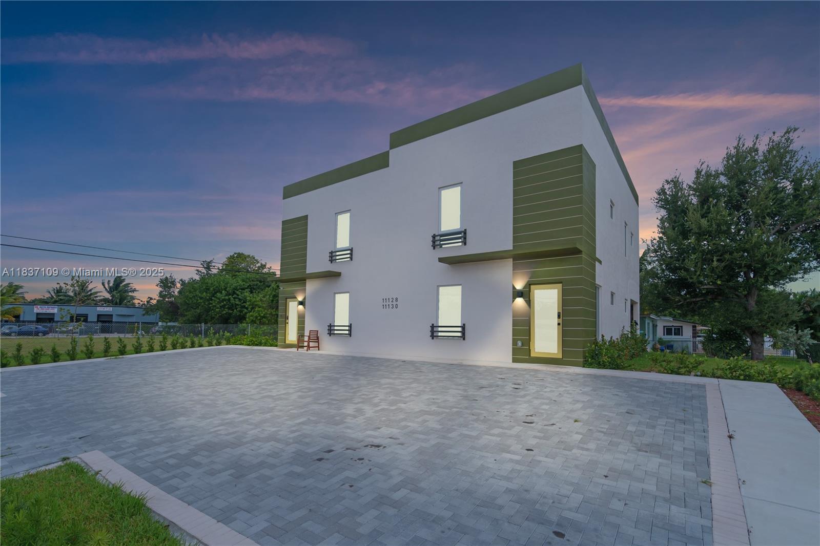 See details / 3360 sq. ft. $ 2025-07-09 0 Photo