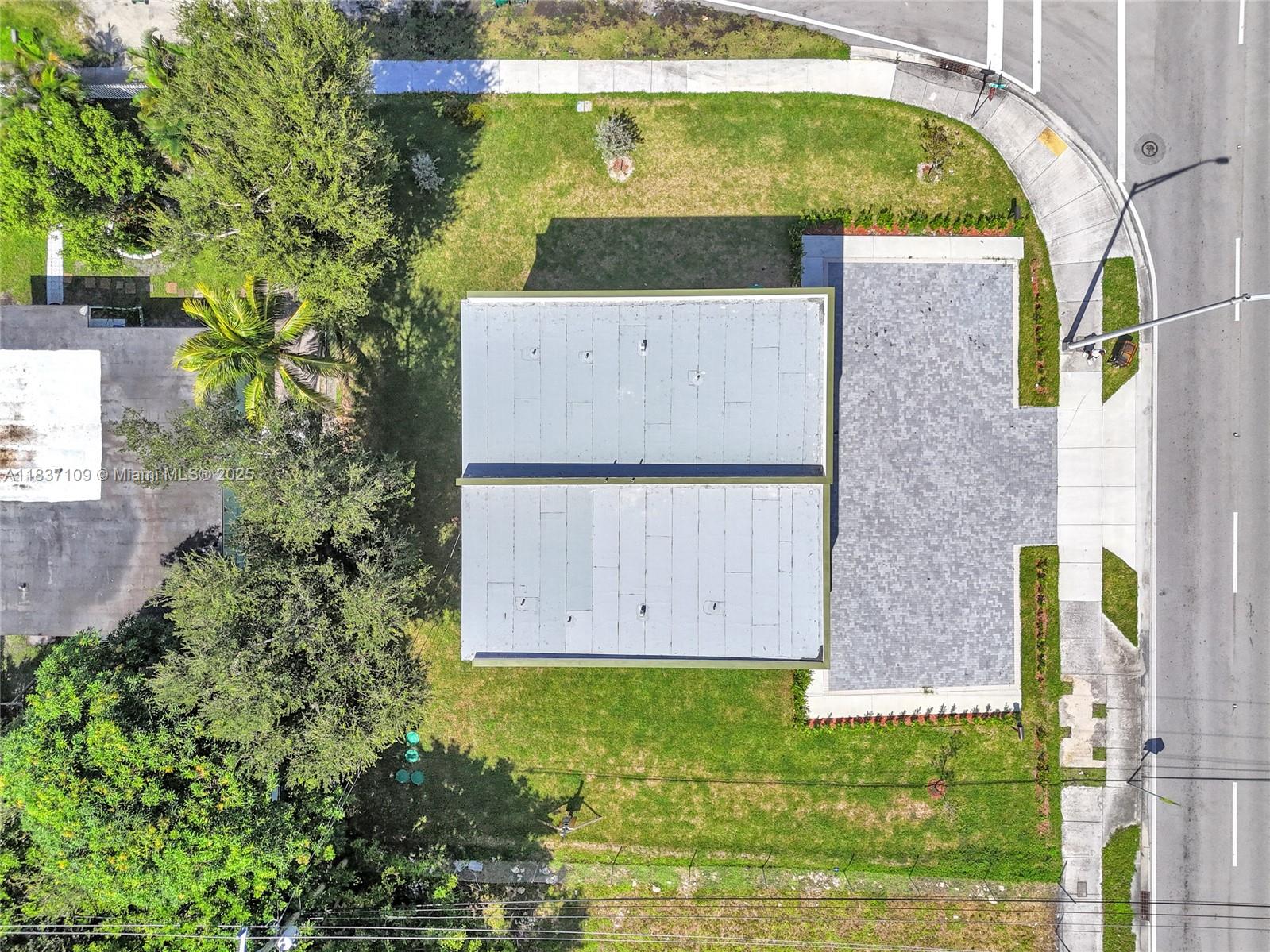 See details / 3360 sq. ft. $ 2025-07-09 0 Photo