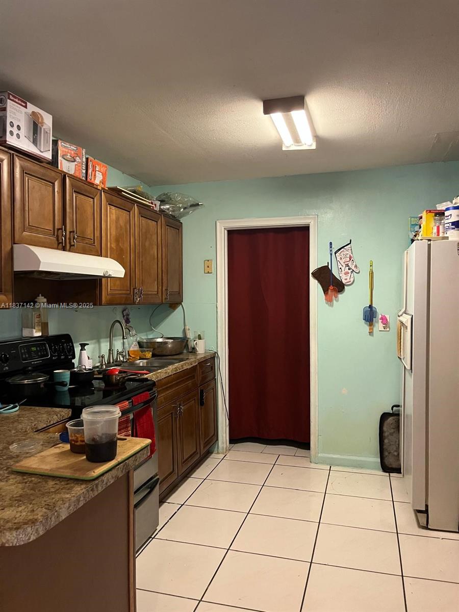 See details / 2230 sq. ft. $ 2025-07-09 0 Photo