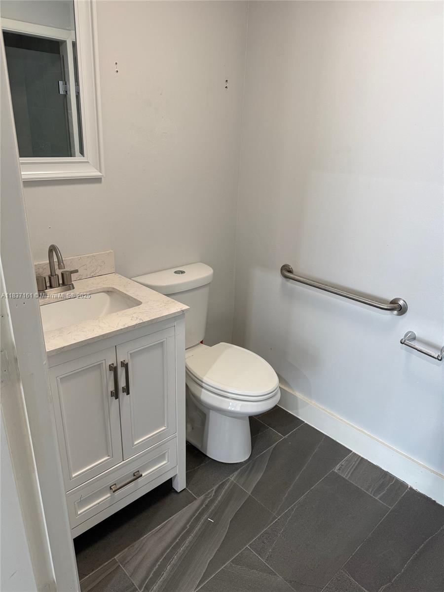 See details 4-1 / sq. ft. $ 2025-07-09 0 Photo