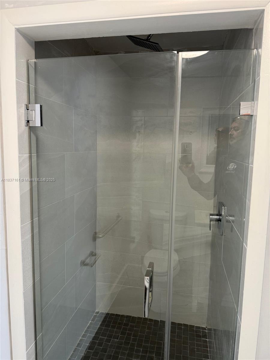 See details 4-1 / sq. ft. $ 2025-07-09 0 Photo