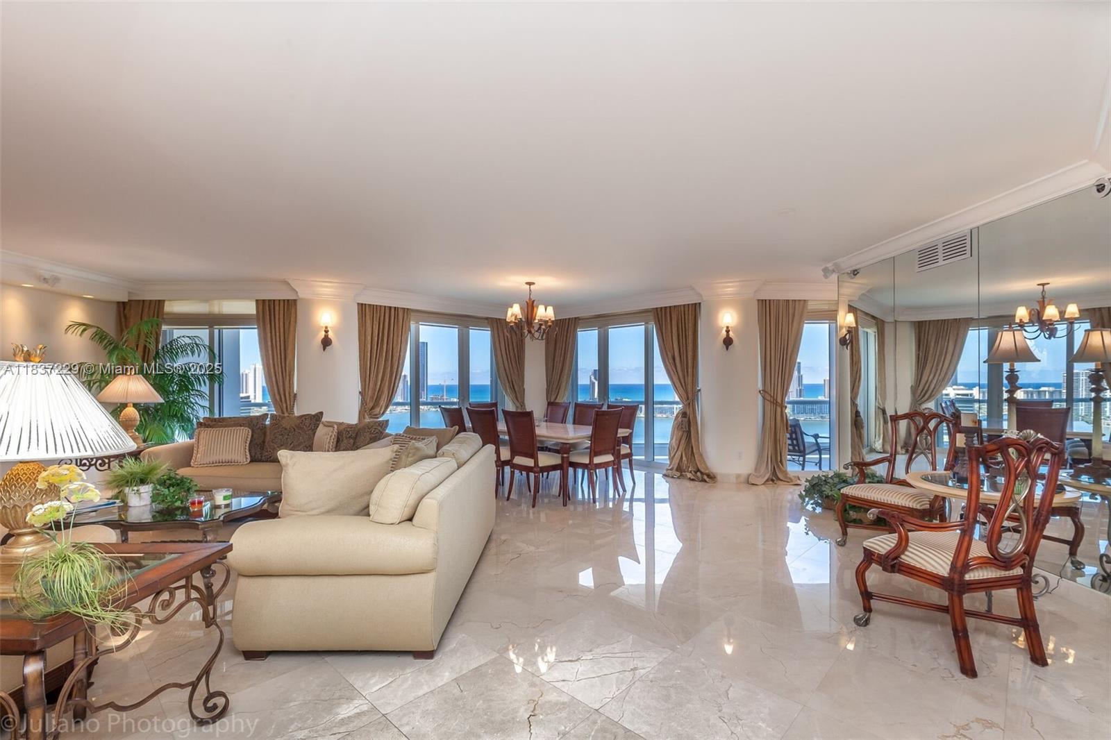 See details 2504 3 / 3 2690 sq. ft. $ 2025-07-09 0 Photo