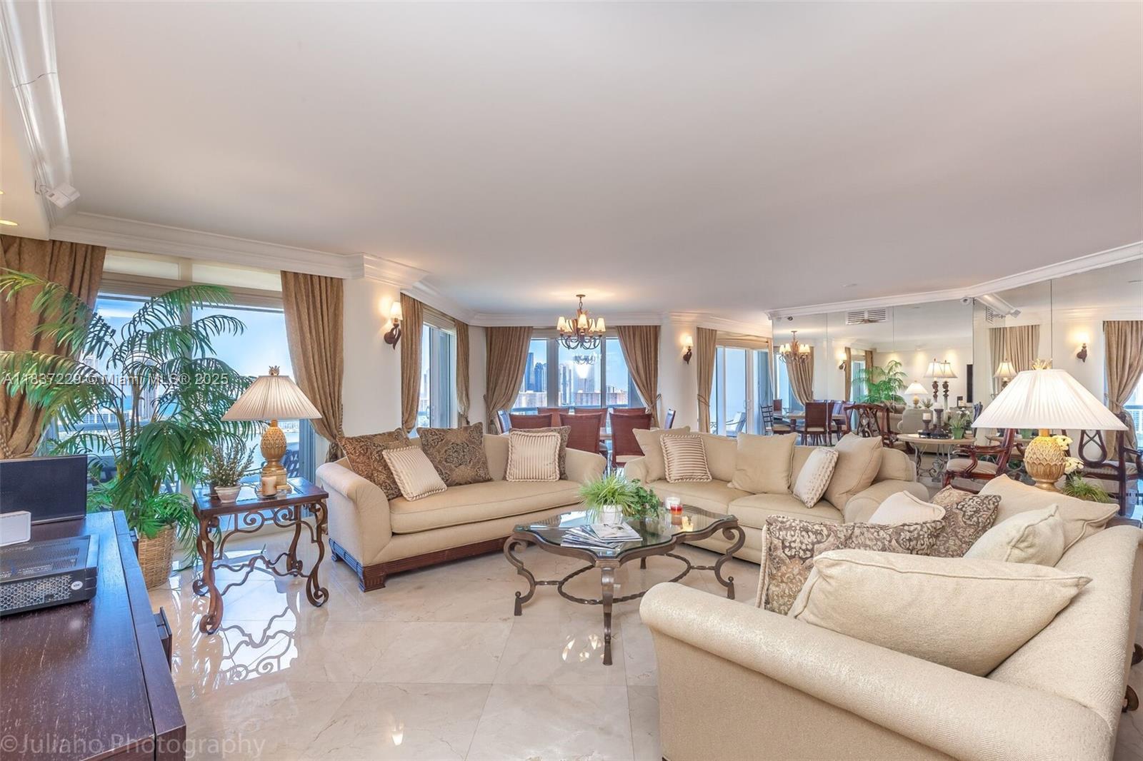 See details 2504 3 / 3 2690 sq. ft. $ 2025-07-09 0 Photo