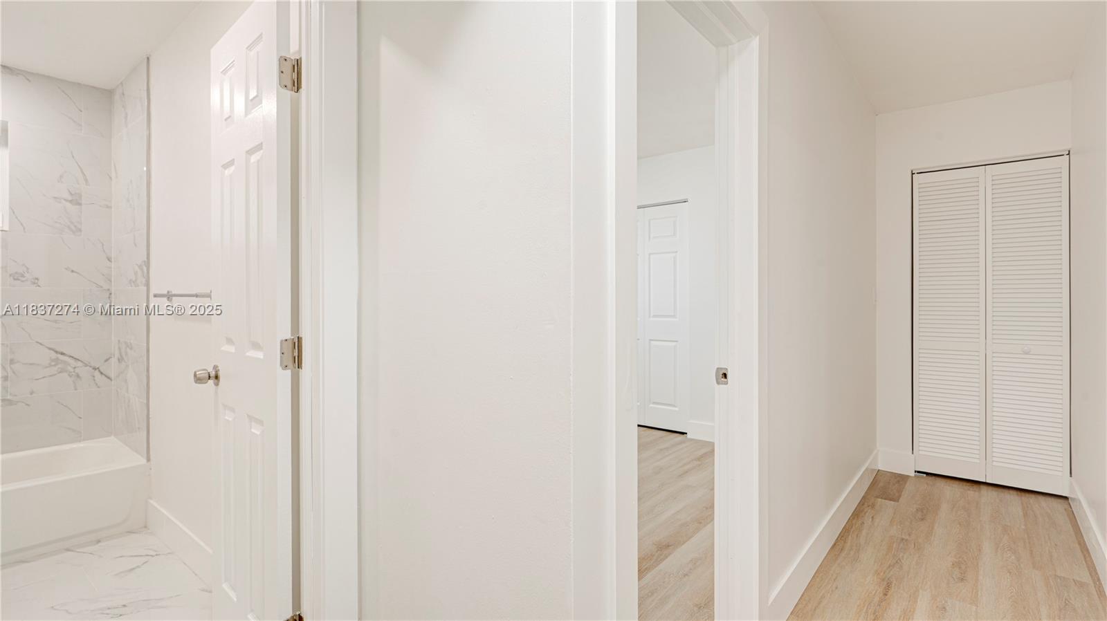See details / 1798 sq. ft. $ 2025-07-09 0 Photo