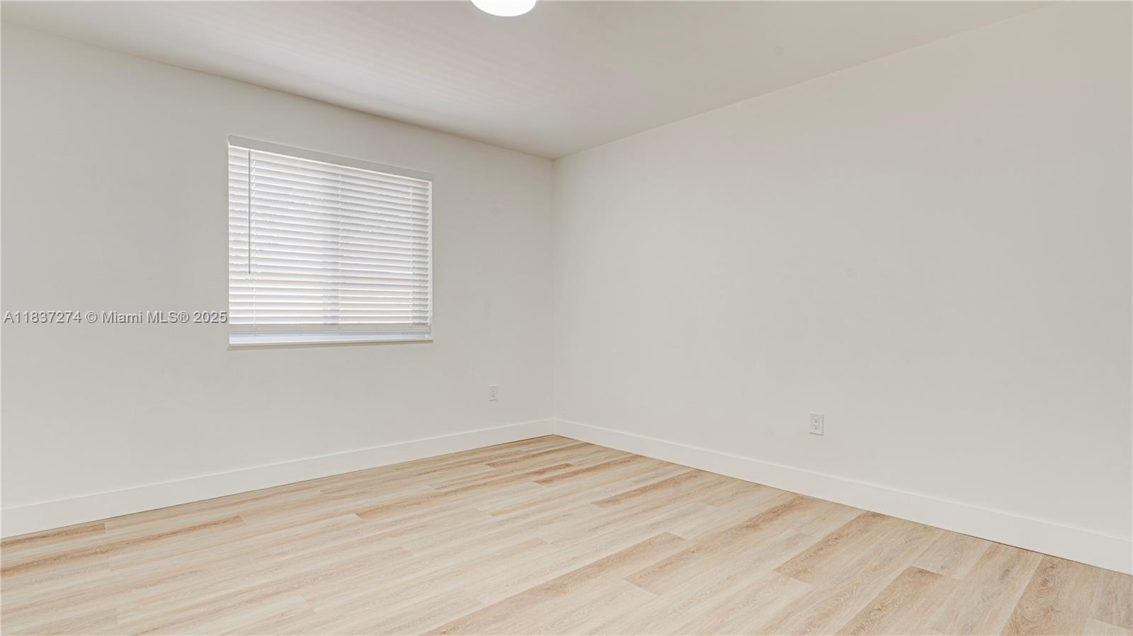 See details / 1798 sq. ft. $ 2025-07-09 0 Photo