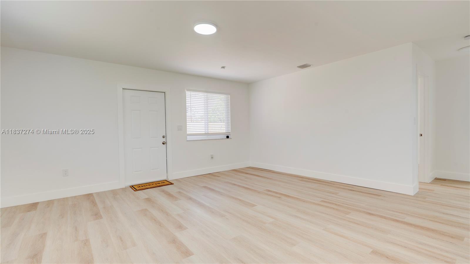 See details / 1798 sq. ft. $ 2025-07-09 0 Photo