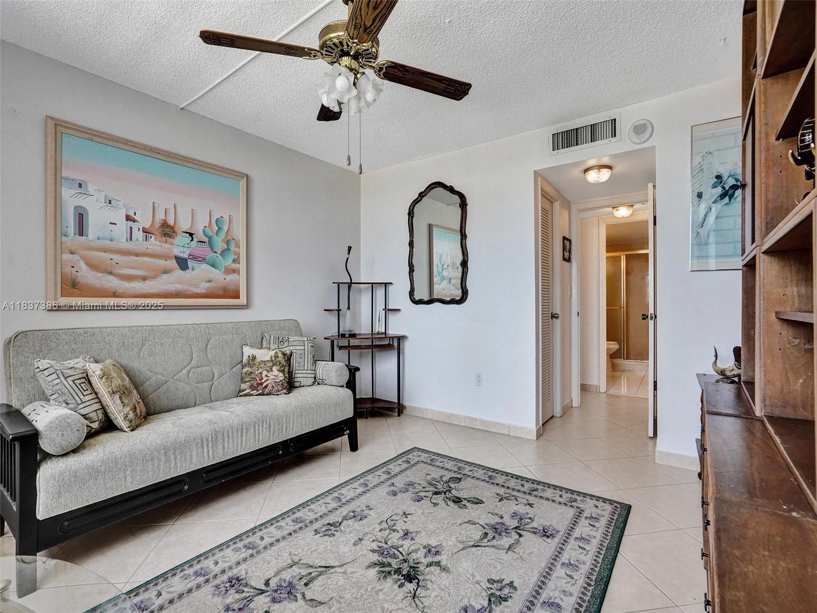 Photo of 1833 Ocean Dr  #1511, Hallandale Beach, Florida, 33009 - 
