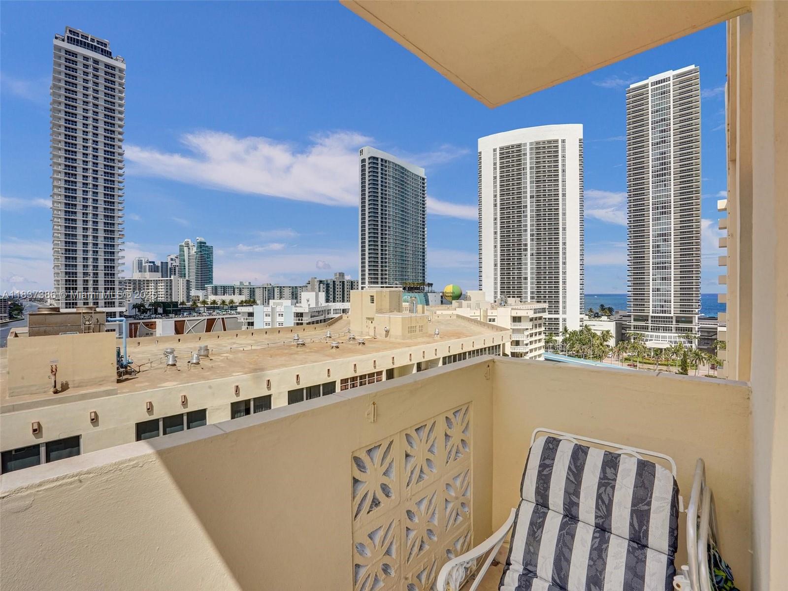 Photo of 1833 Ocean Dr  #1511, Hallandale Beach, Florida, 33009 - 