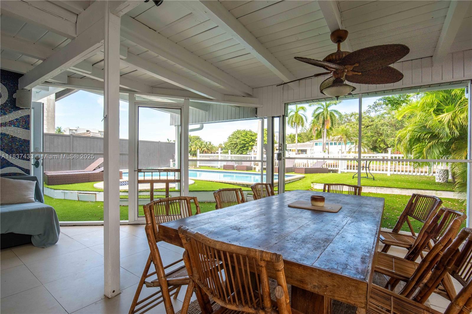 See details / sq. ft. $ 2025-08-06 0 Photo