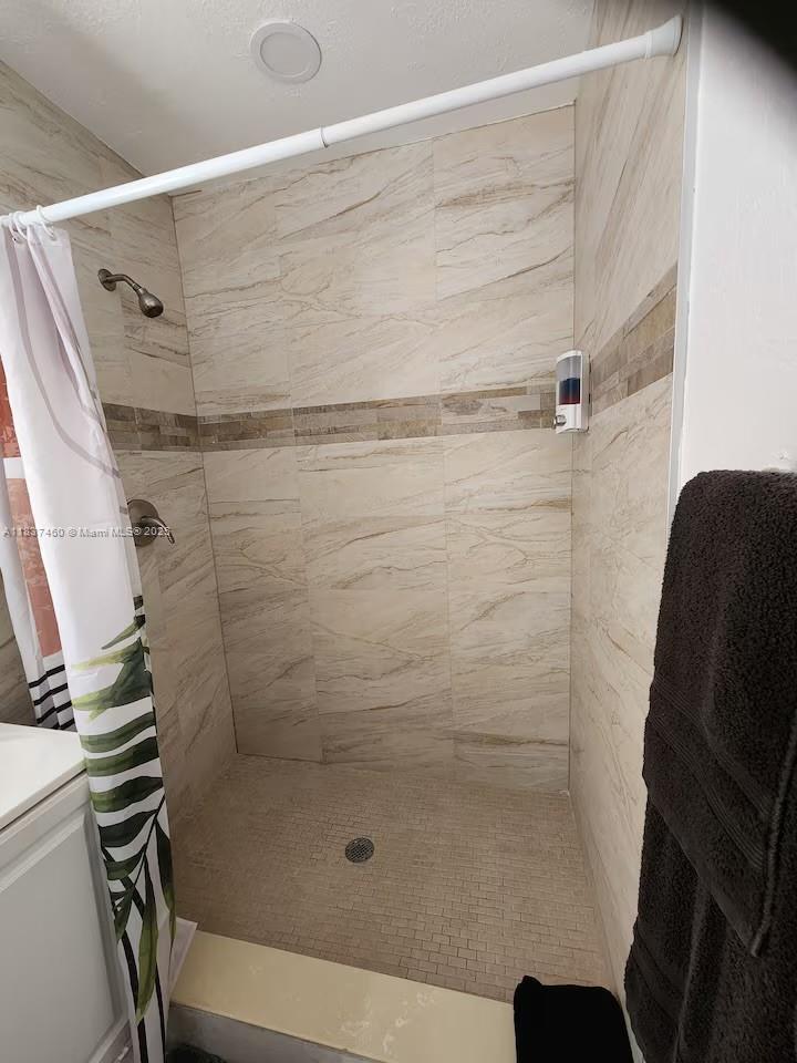 See details / sq. ft. $ 2025-07-24 0 Photo