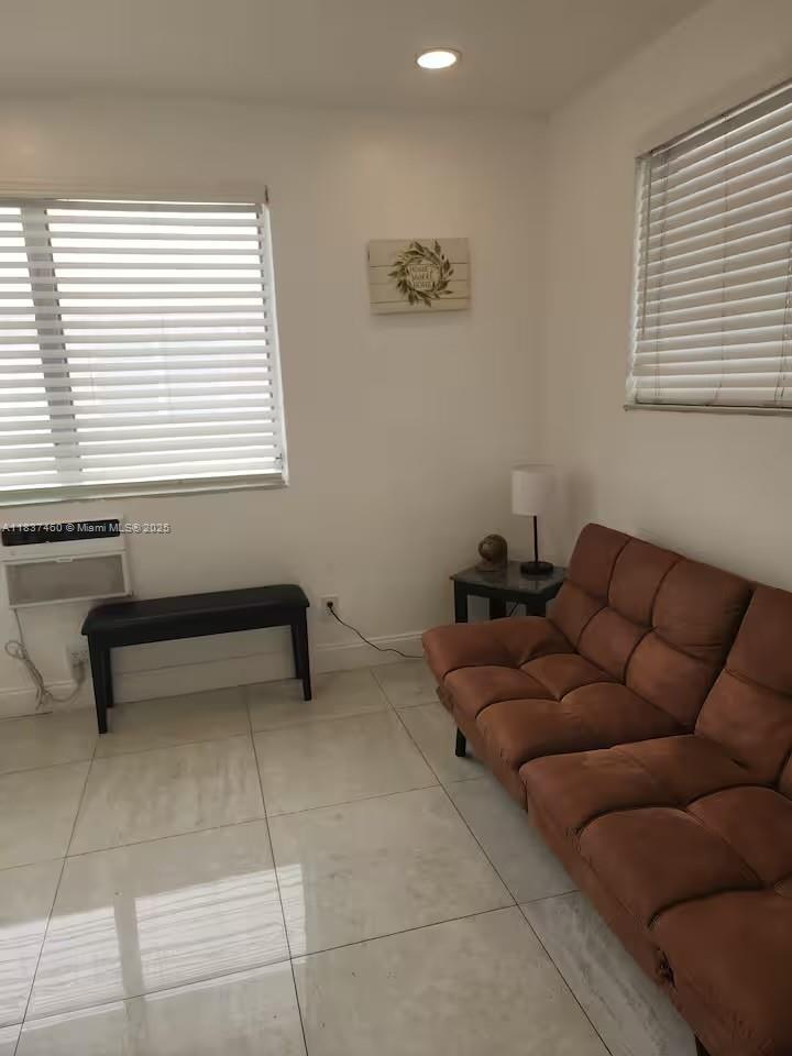 See details / sq. ft. $ 2025-07-24 0 Photo
