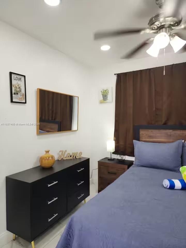 See details / sq. ft. $ 2025-07-24 0 Photo