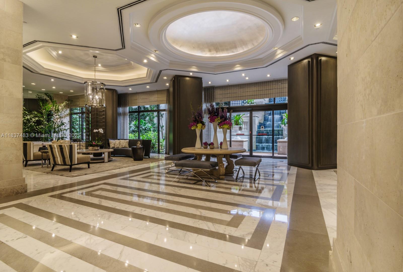 Ver detalles 808 2 / 2 1560 sq. ft. $ 2025-07-09 0 foto