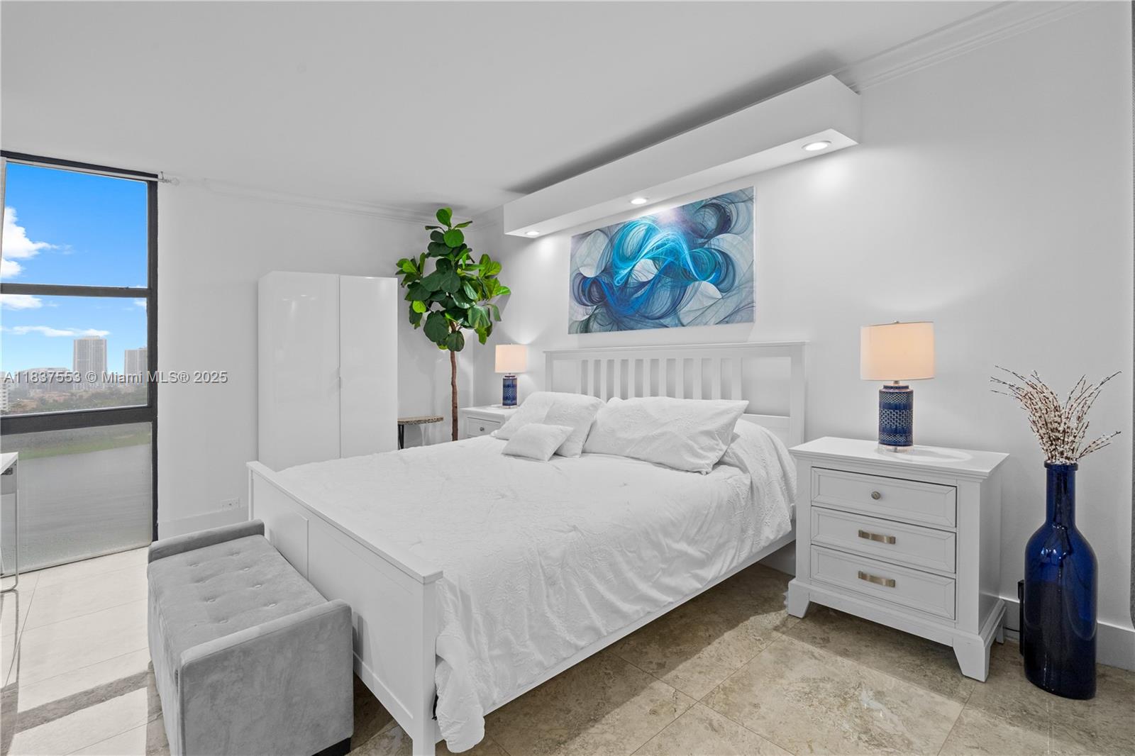 Photo of 3675 Country Club Dr  #1907, Aventura, Florida, 33180 - 