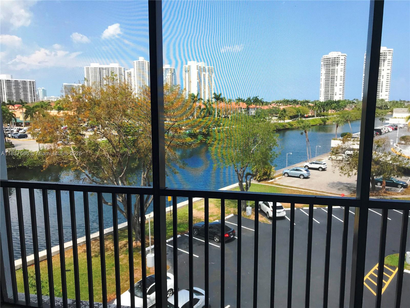 Photo of 3475 Country Club Dr #516, Aventura, Florida, 33180 -