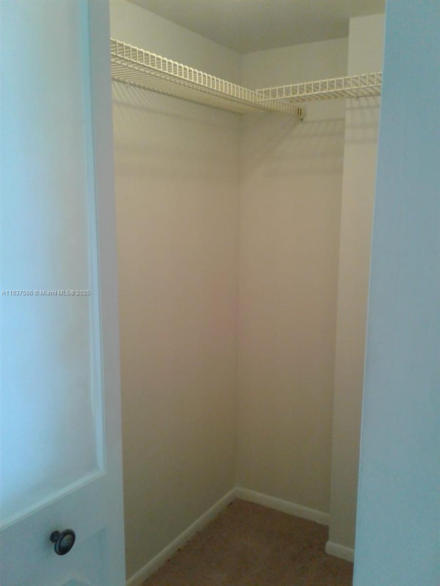 Photo of 3475 Country Club Dr  #516, Aventura, Florida, 33180 - 