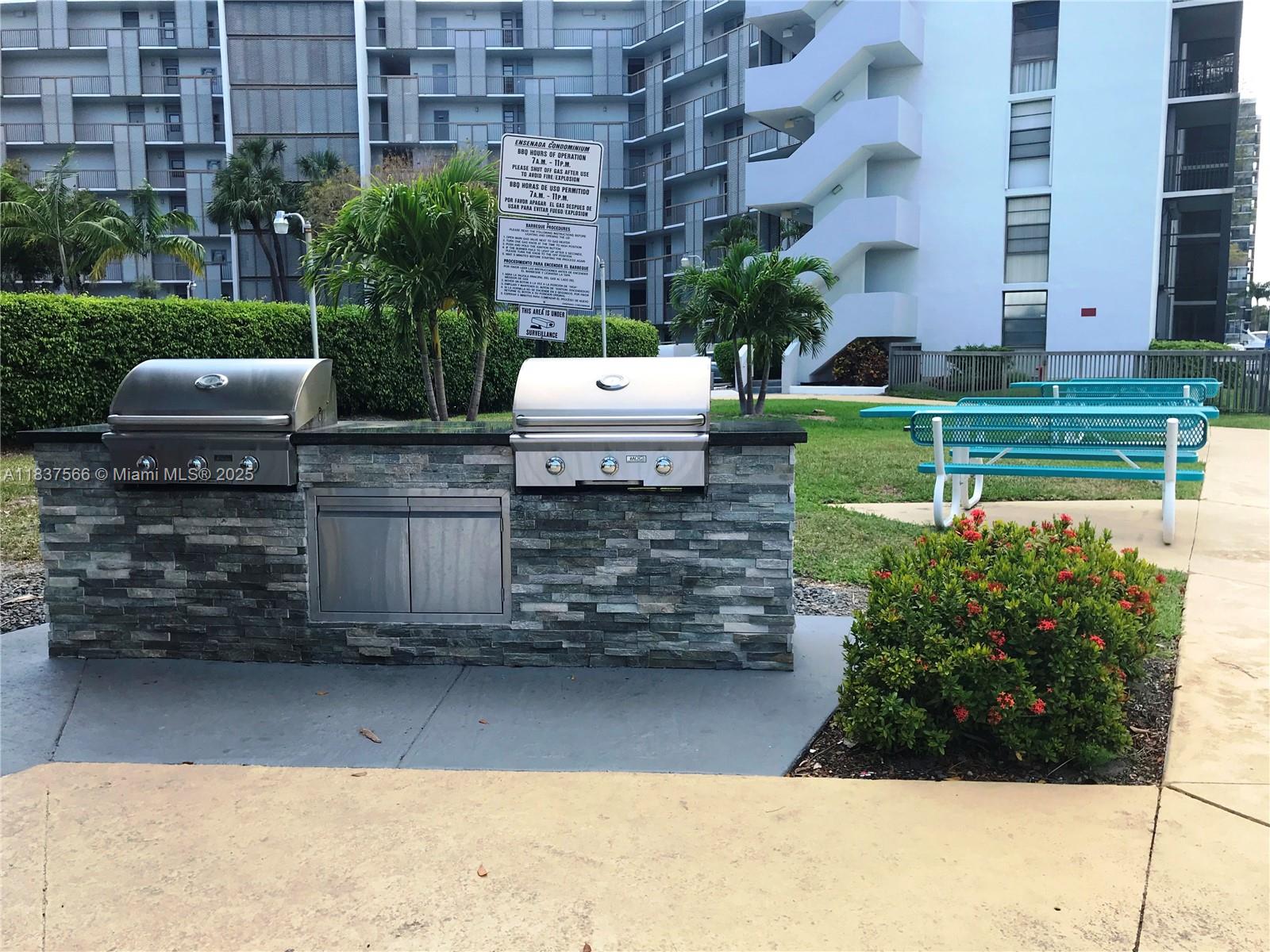 Photo of 3475 Country Club Dr  #516, Aventura, Florida, 33180 - 