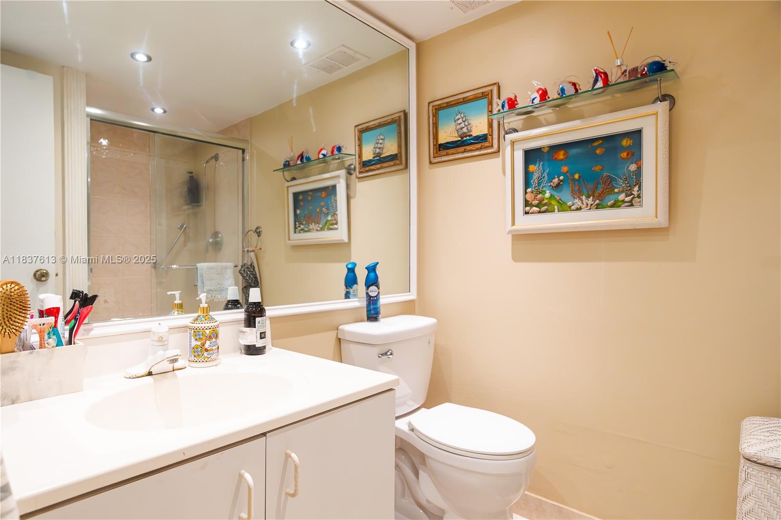 See details 502 2 / 2 1275 sq. ft. $ 2025-07-09 0 Photo