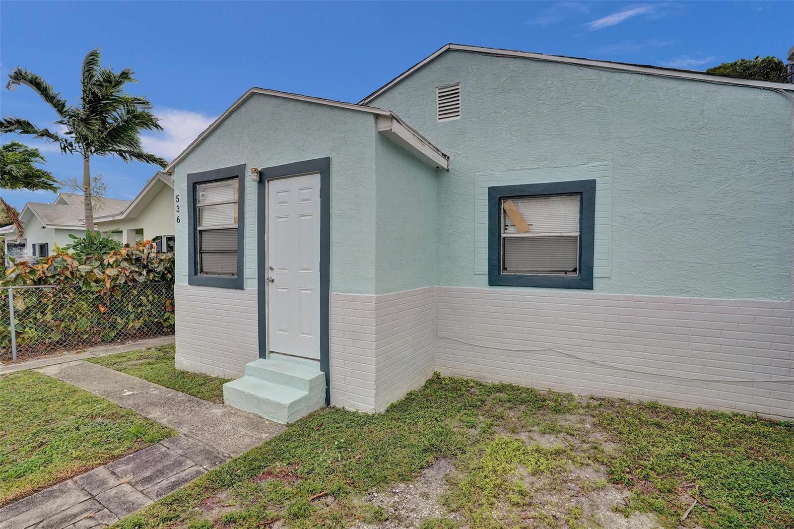   / 0 2156 sq. ft. $ 2025-10-17 0 foto