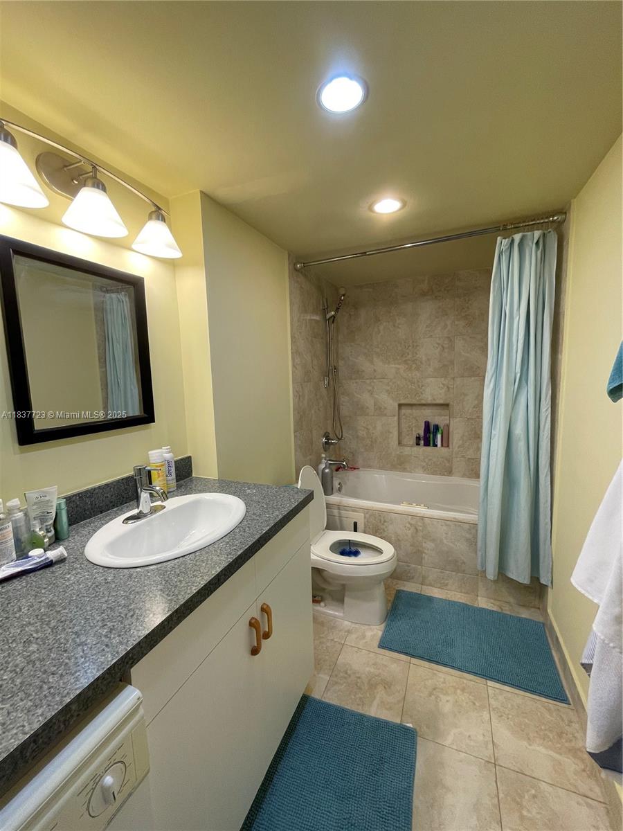 Photo of 600 Three Islands Blvd  #614, Hallandale Beach, Florida, 33009 - 