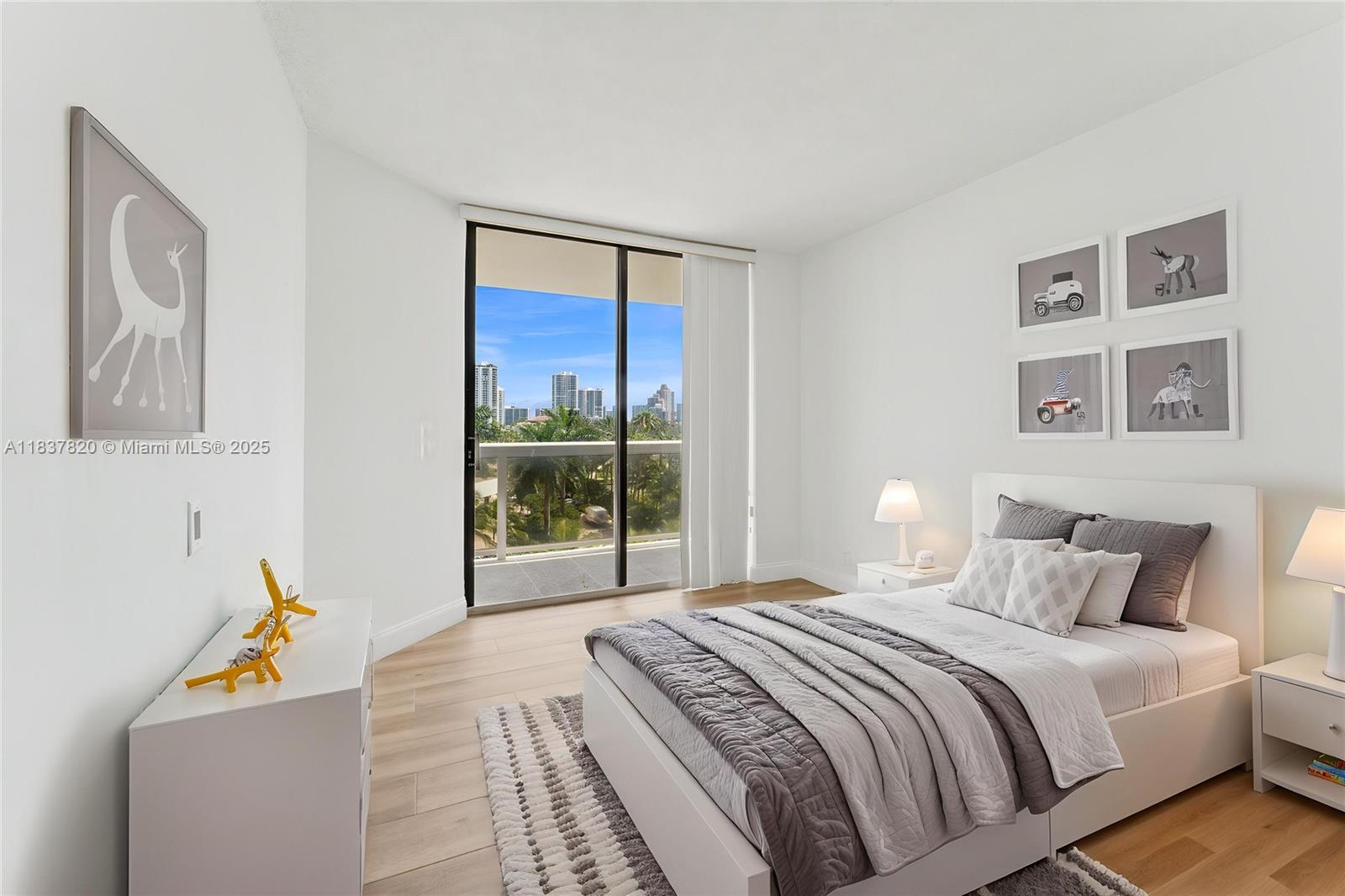 Photo of 20185 Country Club Dr  #505, Aventura, Florida, 33180 - 