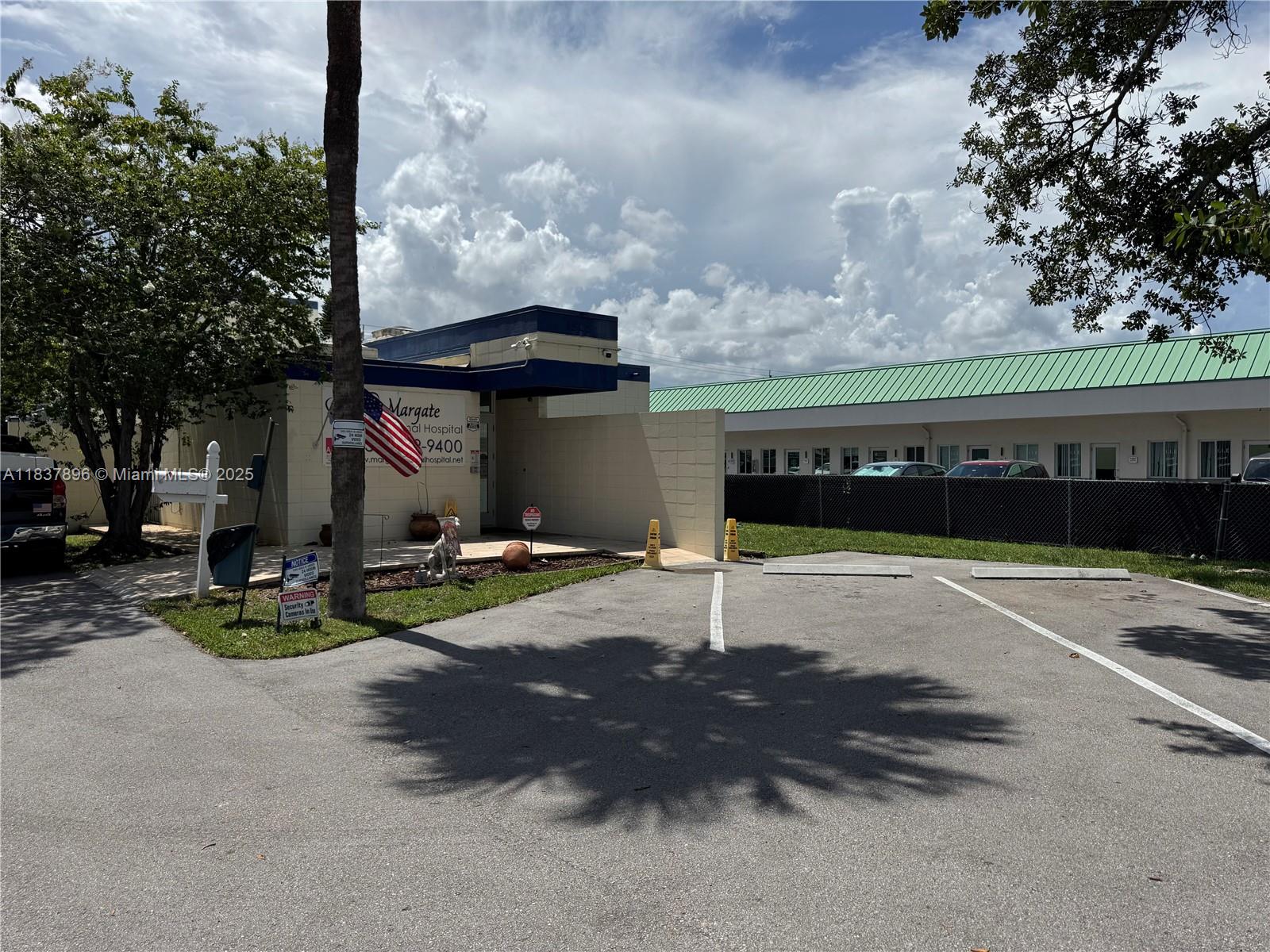 See details / sq. ft. $ 2025-07-10 0 Photo