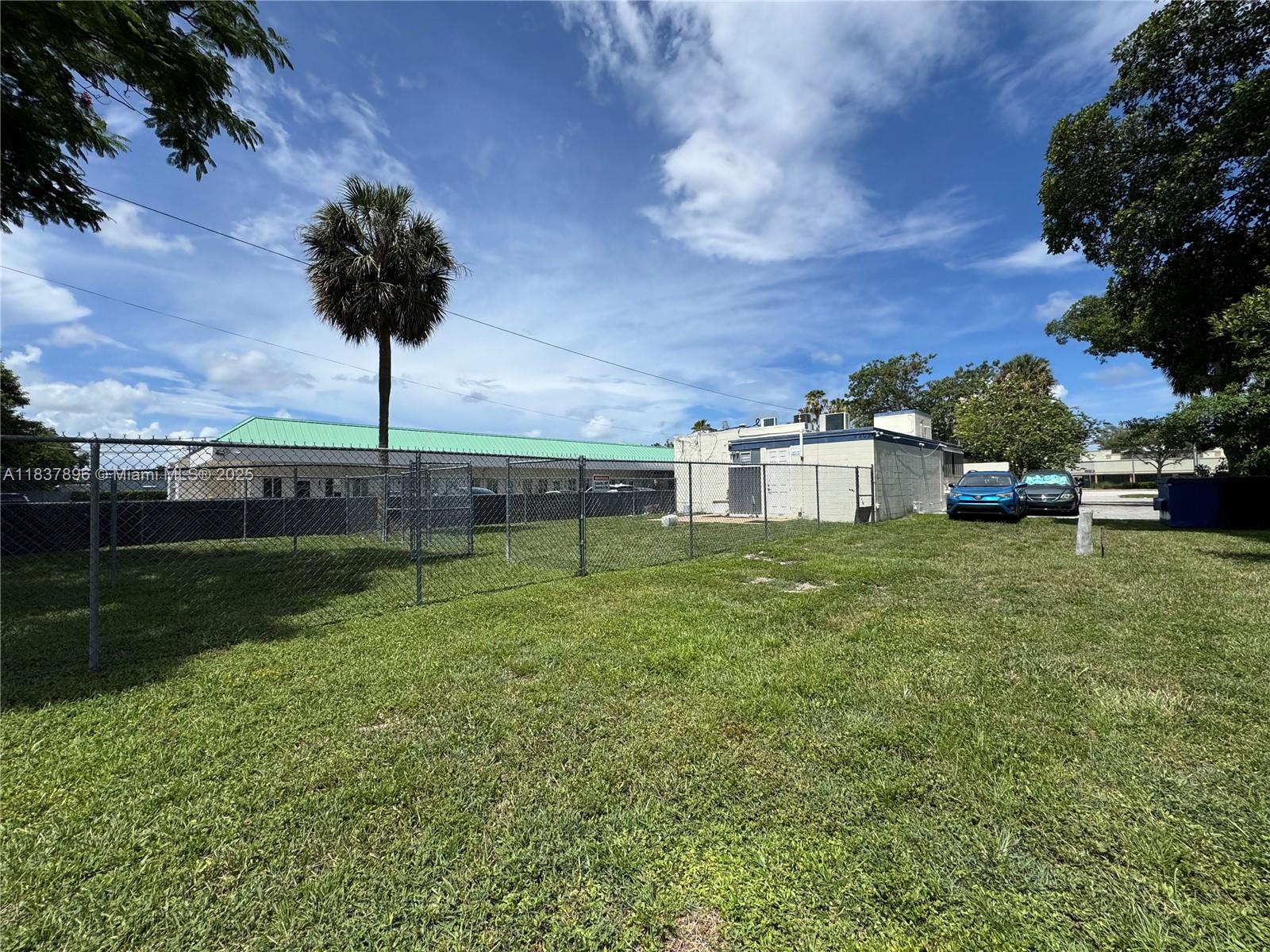 See details / sq. ft. $ 2025-07-10 0 Photo