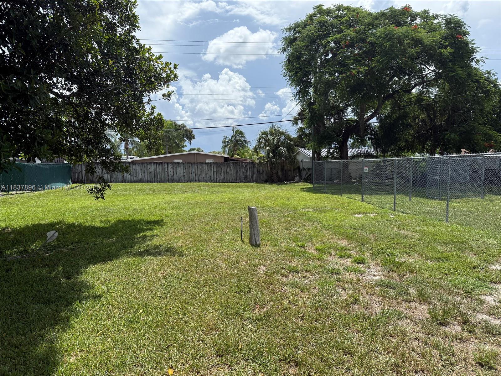See details / sq. ft. $ 2025-07-10 0 Photo