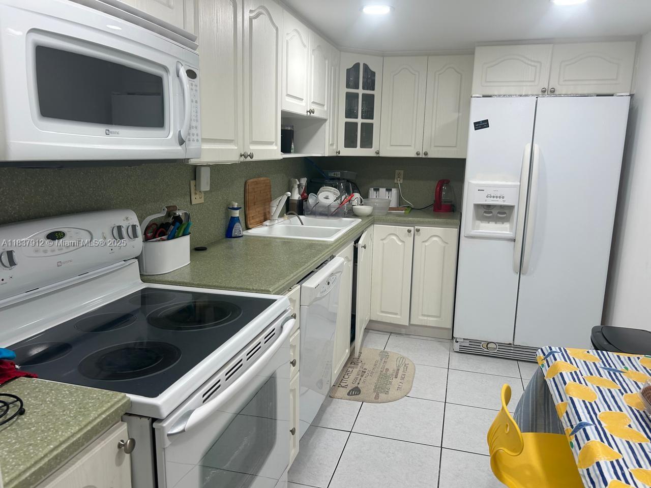 Photo of 1849 Ocean Dr  #1407, Hallandale Beach, Florida, 33009 - 