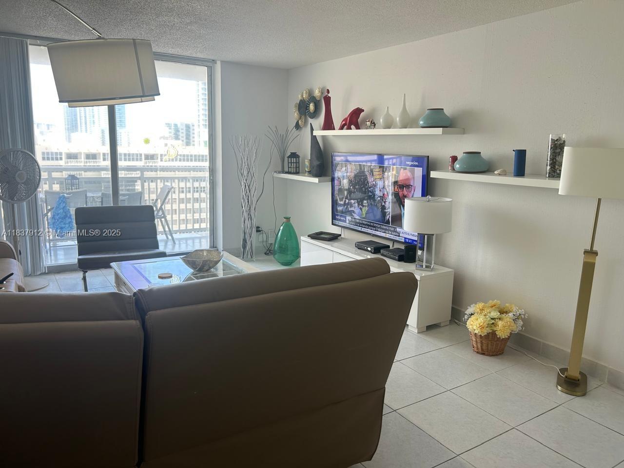 Photo of 1849 Ocean Dr  #1407, Hallandale Beach, Florida, 33009 - 