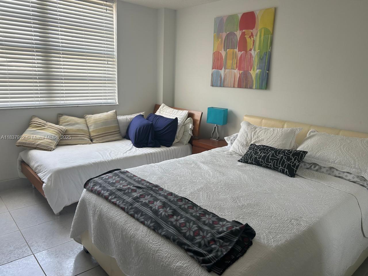 Photo of 1849 Ocean Dr  #1407, Hallandale Beach, Florida, 33009 - 