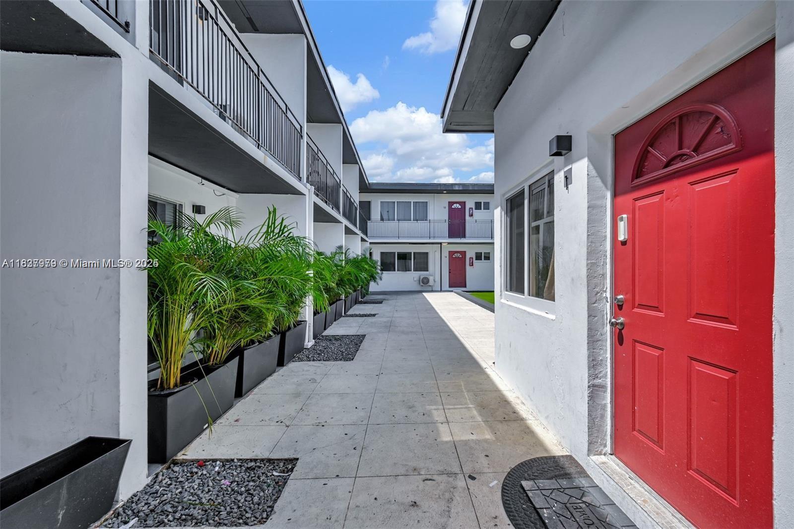 See details / sq. ft. $ 2025-07-10 0 Photo