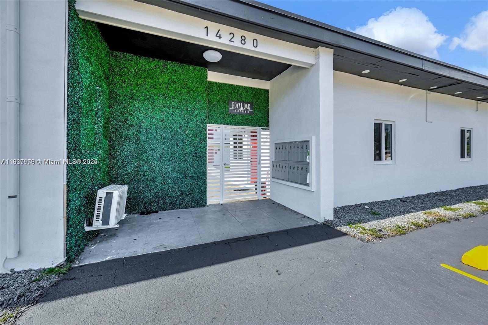 See details / sq. ft. $ 2025-07-10 0 Photo