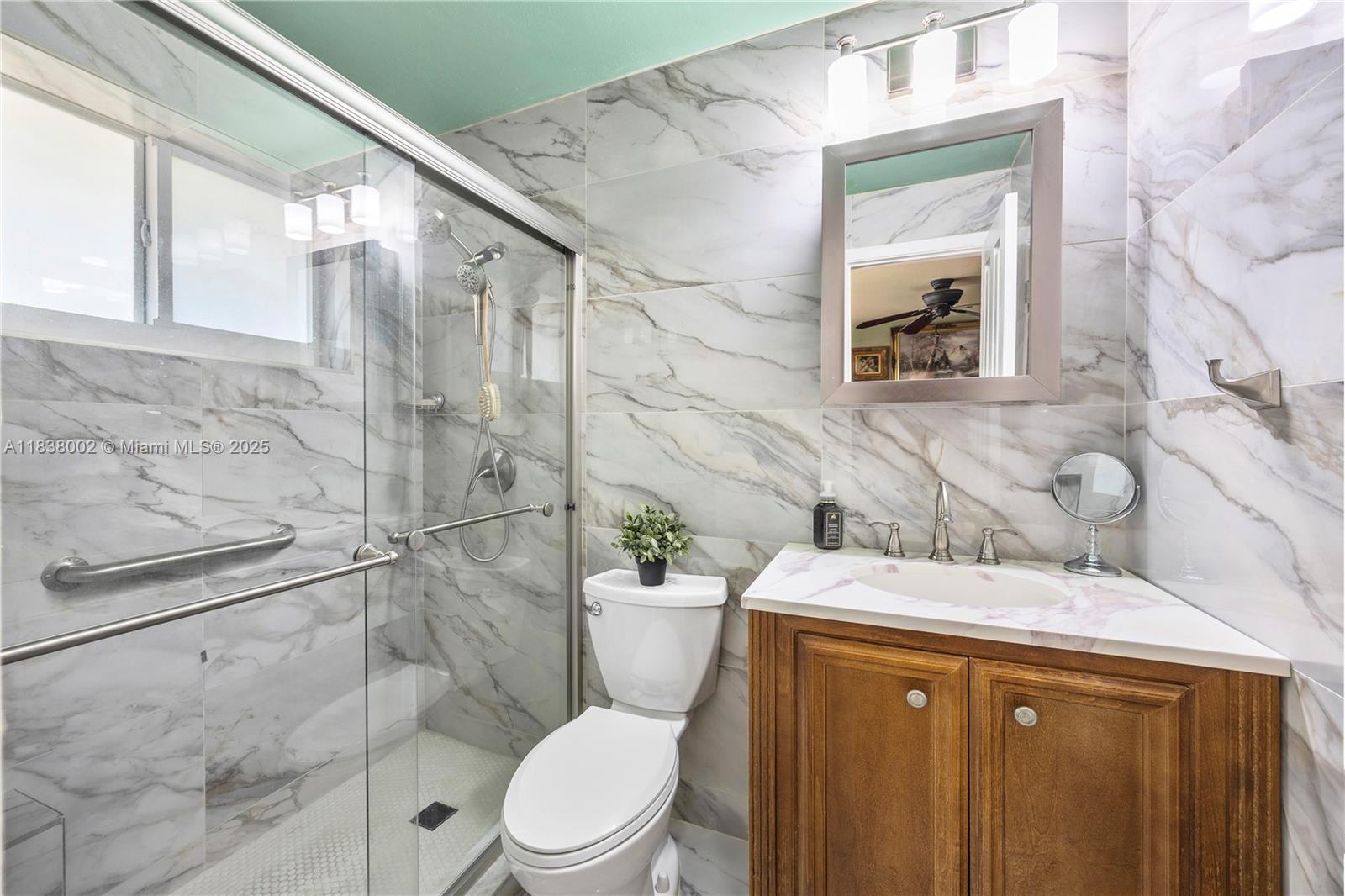 See details / 1722 sq. ft. $ 2025-07-14 0 Photo
