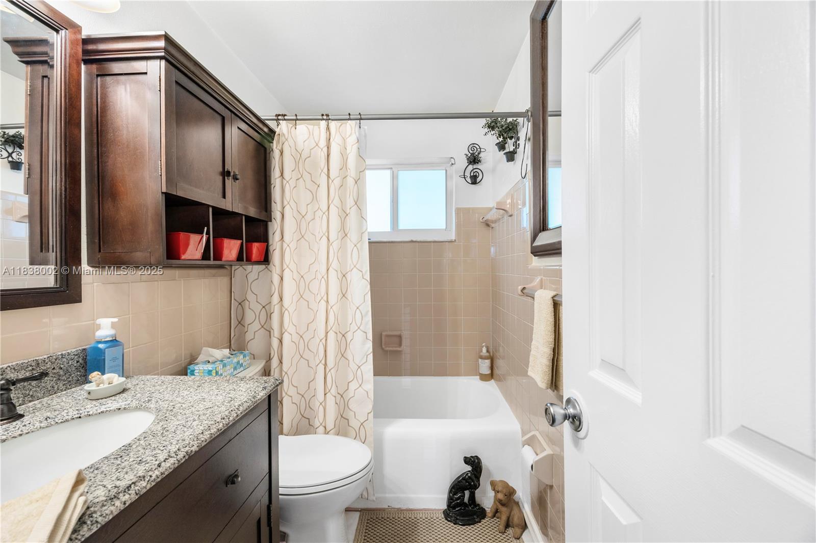 See details / 1722 sq. ft. $ 2025-07-14 0 Photo