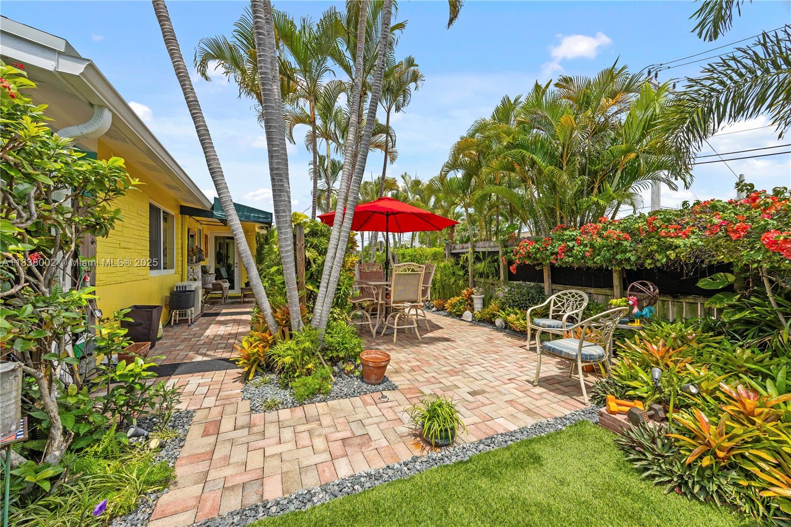 See details / 1722 sq. ft. $ 2025-07-14 0 Photo