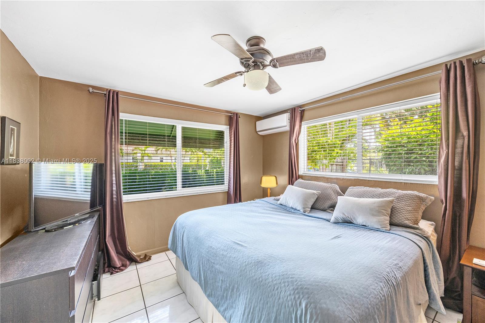 See details / 1722 sq. ft. $ 2025-07-14 0 Photo