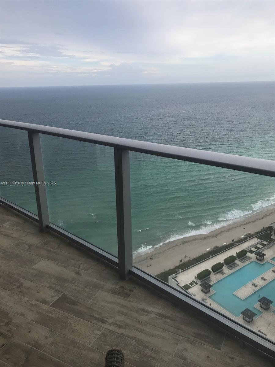 3105 2 / 2 0 sq. ft. $ 2025-07-10 0 Photo