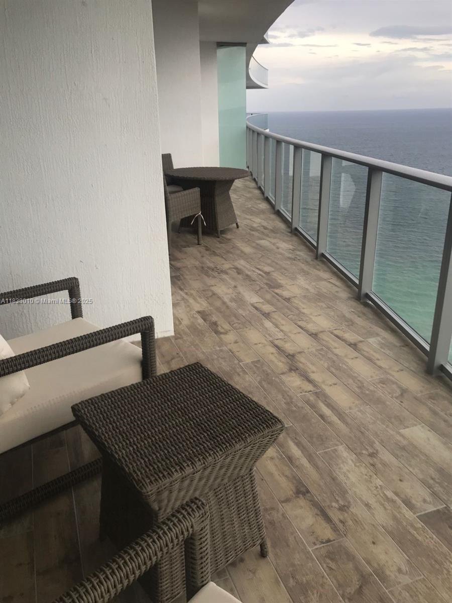 3105 2 / 2 0 sq. ft. $ 2025-07-10 0 Photo